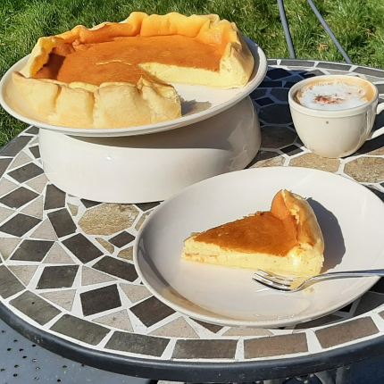 Contestant cake
