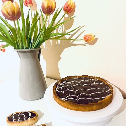 Contestant cake