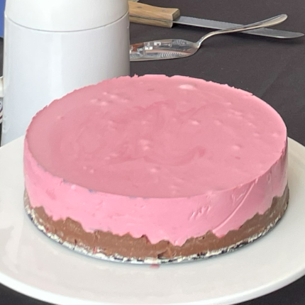 Contestant cake