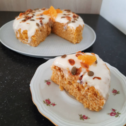 Contestant cake