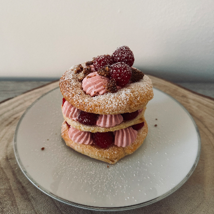 Contestant cake