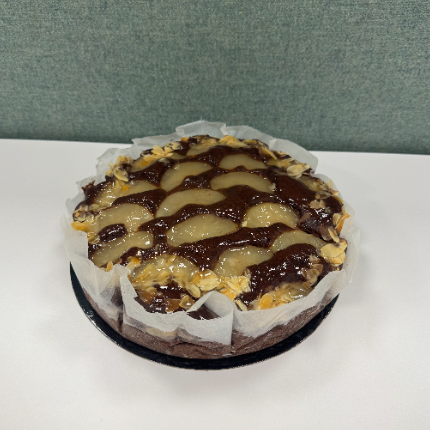 Contestant cake
